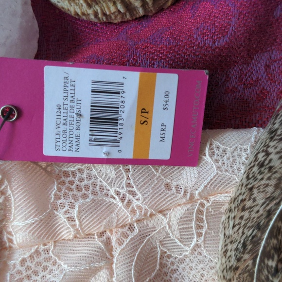 Vince Camuto Sheet Sexy Lace Bodysuit Small - Picture 2 of 4